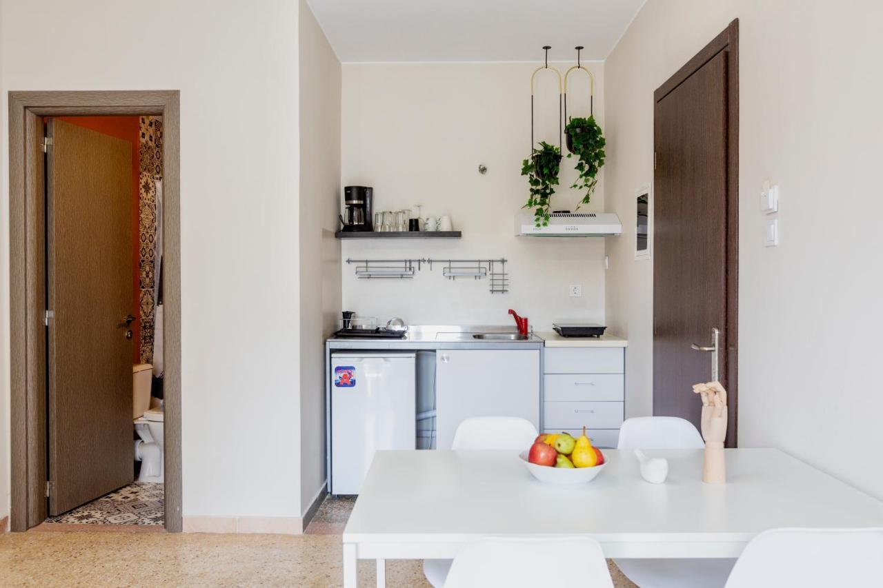 Psirri Place Economy Apartments Centrally Located Athen Exterior foto