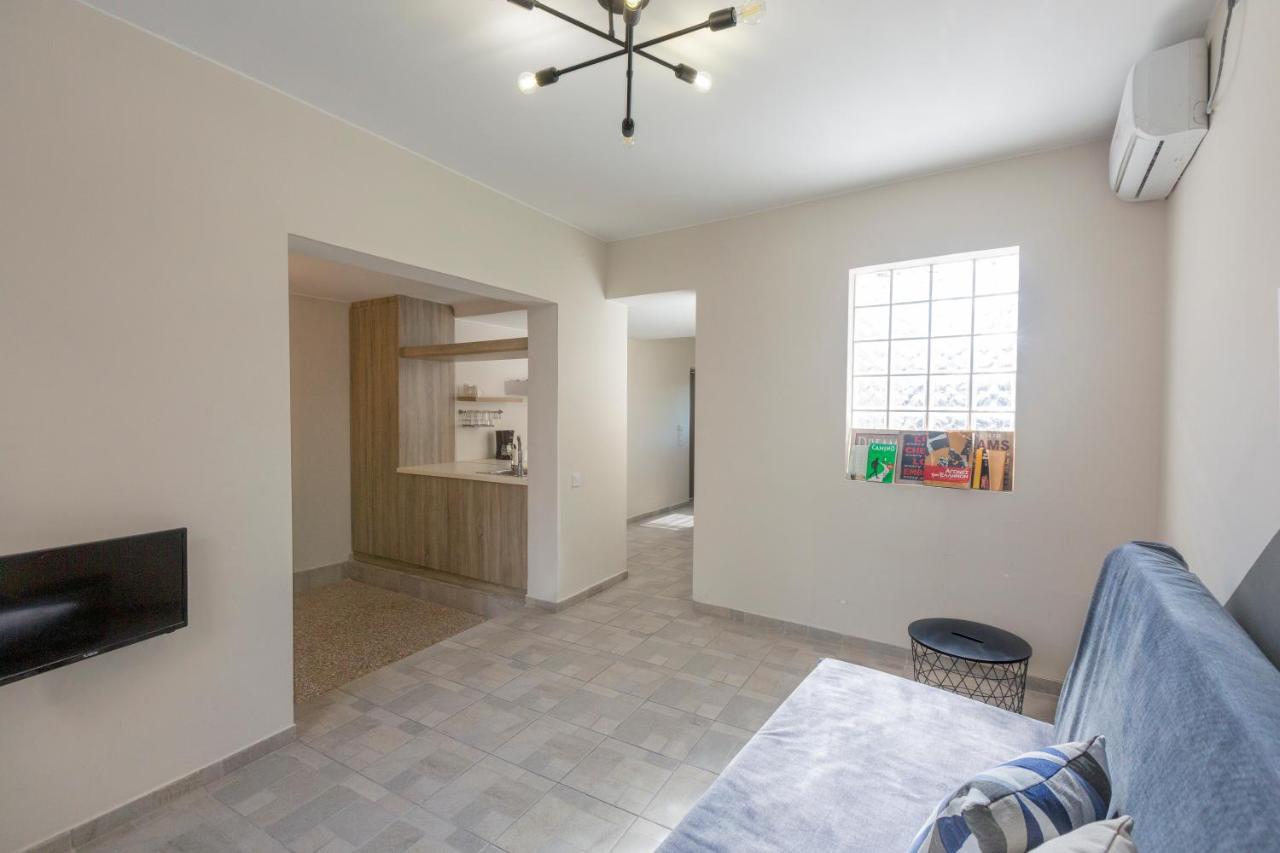 Psirri Place Economy Apartments Centrally Located Athen Exterior foto